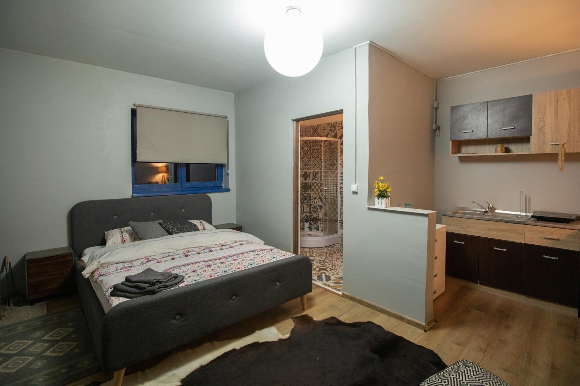 Maison De L'amour Brebu Nou